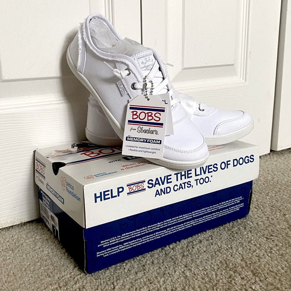 *NWT* bobs b cute sneakers